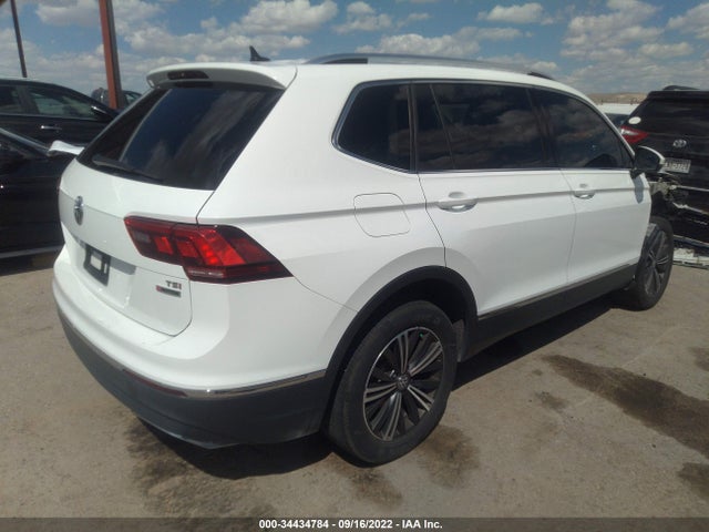 3VV2B7AX9JM032274 Volkswagen Tiguan Sel