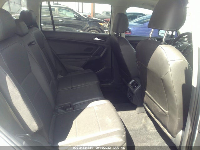 3VV2B7AX9JM032274 Volkswagen Tiguan Sel