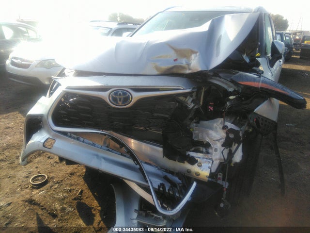 2022 Toyota Highlander, VIN: 5TDHBRCHXNS550880