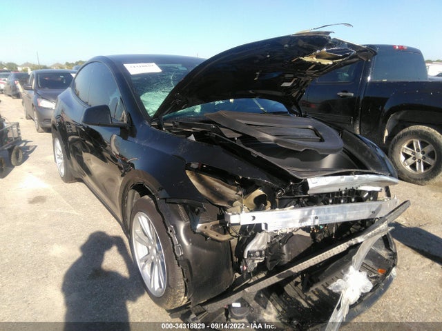 Tesla Model Y Long Range 2022 7SAYGDEEXNF435565 main image