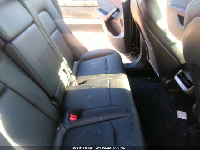 Tesla Model Y Long Range 2022 7SAYGDEEXNF435565 Image 9