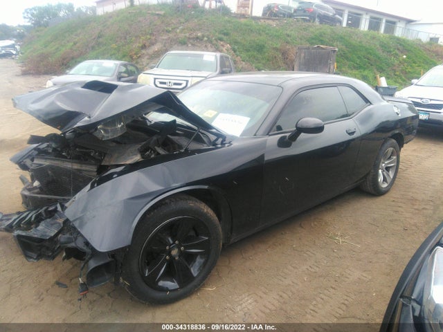Dodge Challenger Sxt 2018 2C3CDZAG6JH302816 Image 2