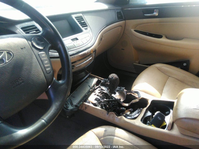Hyundai Genesis 2009 KMHGC46E39U033477 Image 7