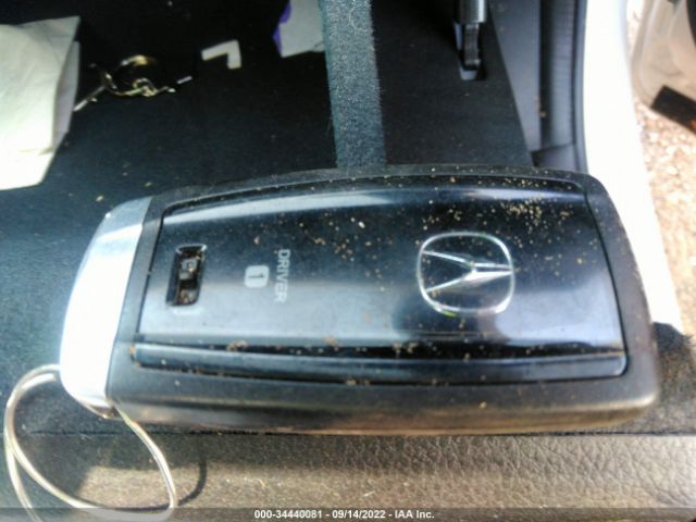 19UDE2F8XKA001554 Acura Ilx Pkg