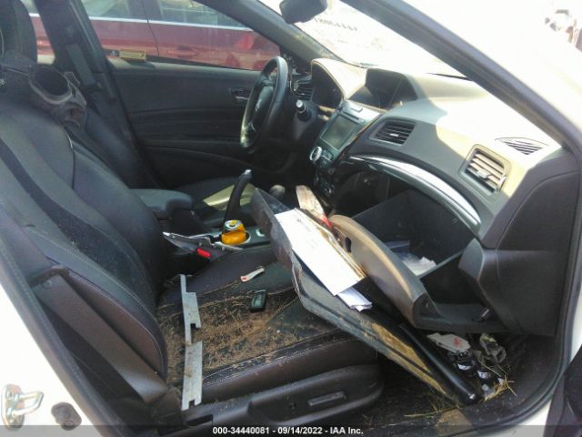 19UDE2F8XKA001554 Acura Ilx Pkg