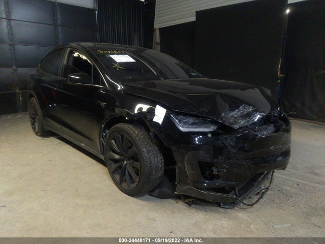 2019 Tesla Model X, VIN: 5YJXCBE44KF186787