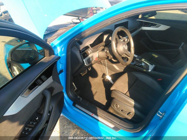 2020 Audi A4, VIN: WAUENAF40LA049802