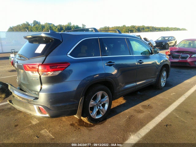 2017 Toyota Highlander, VIN: 5TDDGRFH5HS036029