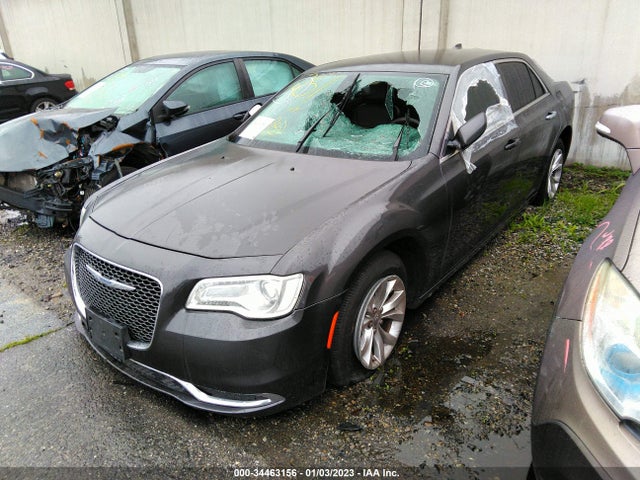 2015 Chrysler 300, VIN: 2C3CCAAG2FH814228