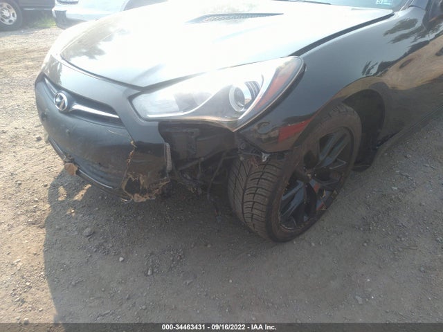 2016 Hyundai Genesis, VIN: KMHHT6KJ2GU134185