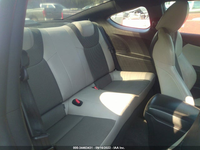 2016 Hyundai Genesis, VIN: KMHHT6KJ2GU134185