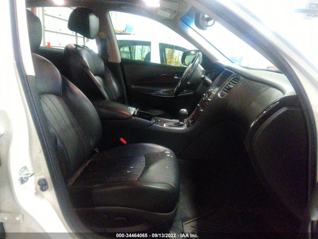 2016 Infiniti QX50, VIN: JN1BJ0RR6GM269391