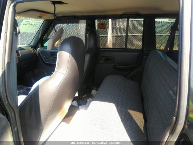1J4FF68S8XL669945 Jeep Cherokee Sport/classic