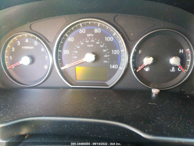 2011 HYUNDAI SANTA FE GLS VIN: 5XYZG3AB2BG021515