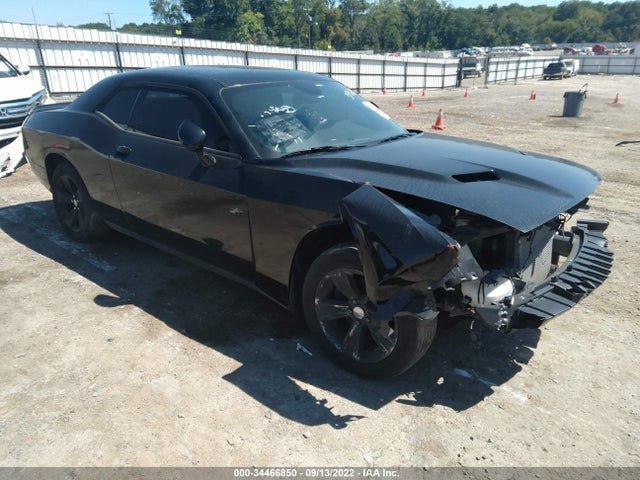Dodge Challenger Sxt 2018 2C3CDZAG3JH242347 main image