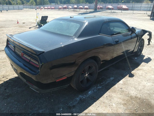 Dodge Challenger Sxt 2018 2C3CDZAG3JH242347 Image 4