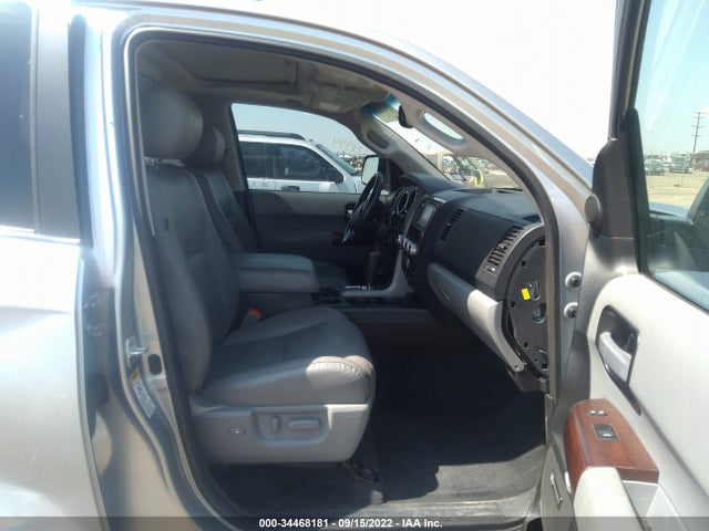 2014 Toyota Sequoia, VIN: 5TDDW5G18ES106938