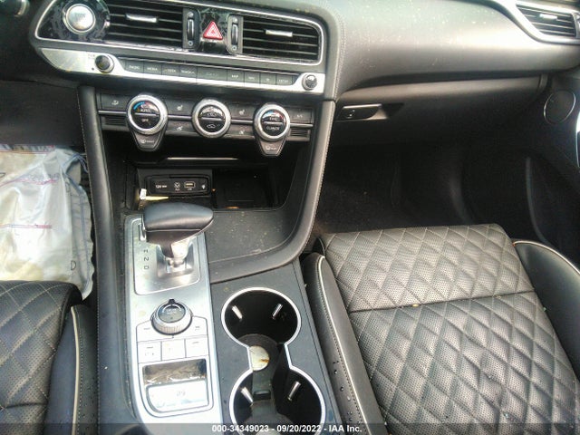 2019 Genesis G70, VIN: KMTG44LAXKU021191