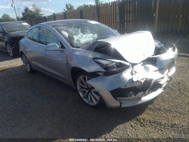 2018 Tesla 3, VIN: 5YJ3E1EA7JF048734