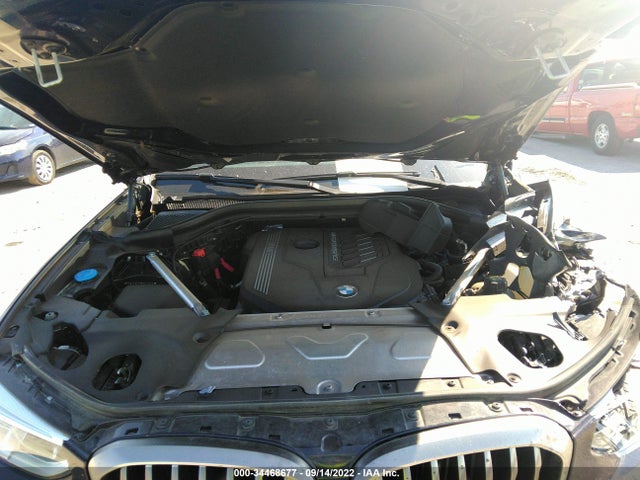2021 BMW X4, VIN: 5UX2V5C00M9F21502
