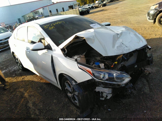 2019 3KPF24AD8KE110611 main image