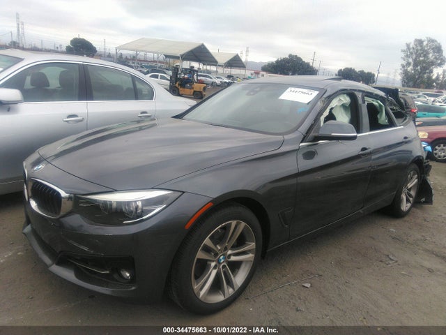 2018 BMW 3 Series, VIN: WBA8Z9C55JB220158