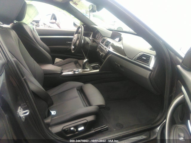 2018 BMW 3 Series, VIN: WBA8Z9C55JB220158