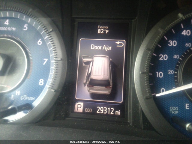 2020 Toyota Sienna, VIN: 5TDKZ3DC2LS038237