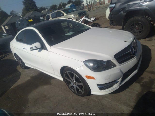 2015 Mercedes-Benz C-Class, VIN: WDDGJ5HB2FG351612