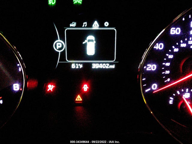 2018 Kia Sedona, VIN: KNDMC5C16J6395164