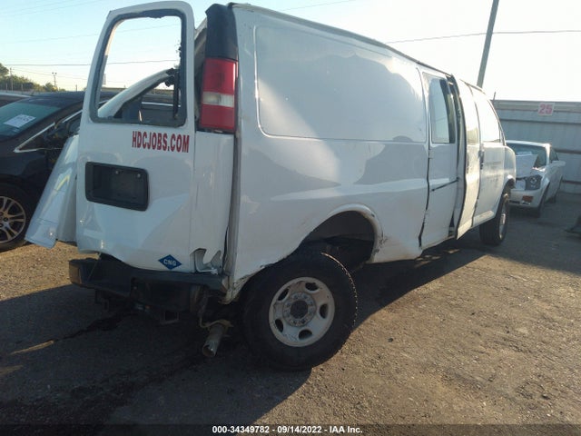 2015 Chevrolet Express, VIN: 1GCWGGCB1F1109873