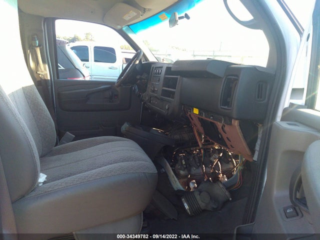 2015 Chevrolet Express, VIN: 1GCWGGCB1F1109873