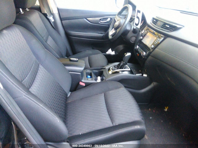 2017 NISSAN ROGUE SV VIN: KNMAT2MT2HP603191