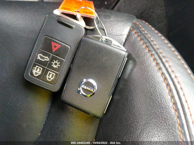 2015 Volvo V60, VIN: YV4612HK1F1001702