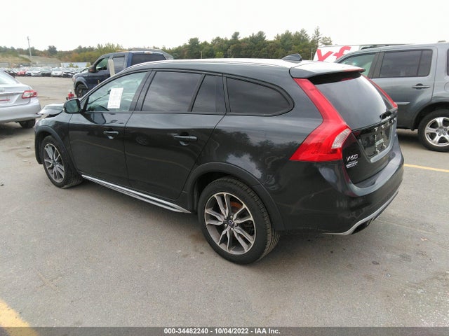 2015 Volvo V60, VIN: YV4612HK1F1001702