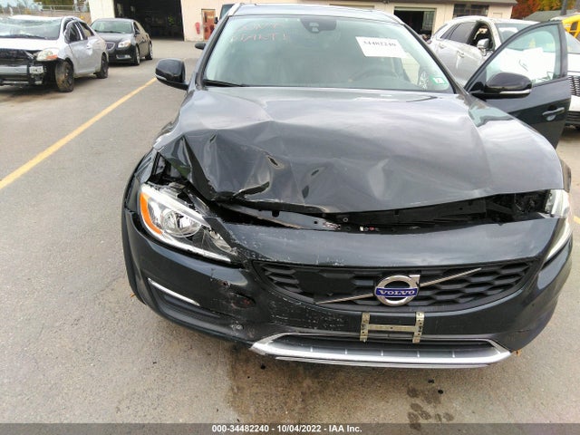 2015 Volvo V60, VIN: YV4612HK1F1001702