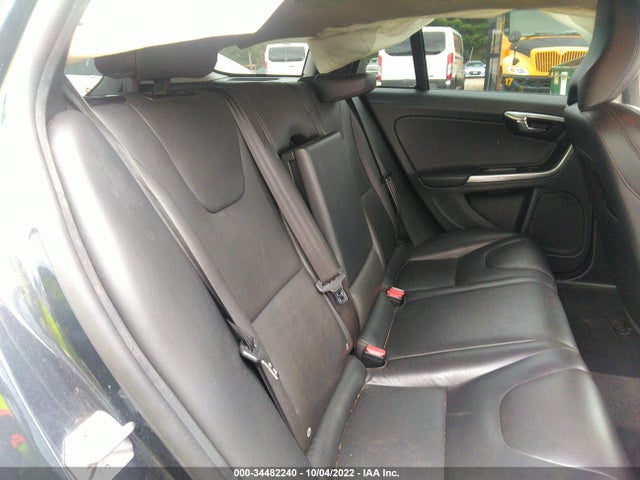 2015 Volvo V60, VIN: YV4612HK1F1001702