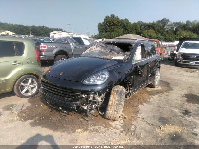 2016 Porsche Cayenne, VIN: WP1AE2A28GLA64750