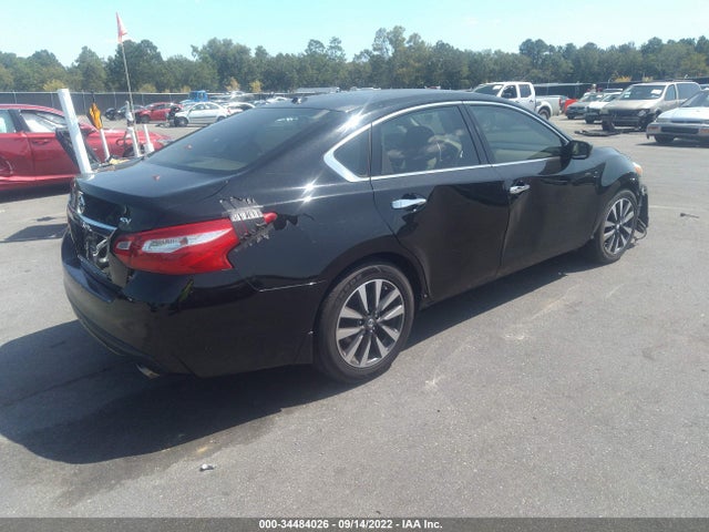 2017 Nissan Altima, VIN: 1N4AL3AP4HC474381