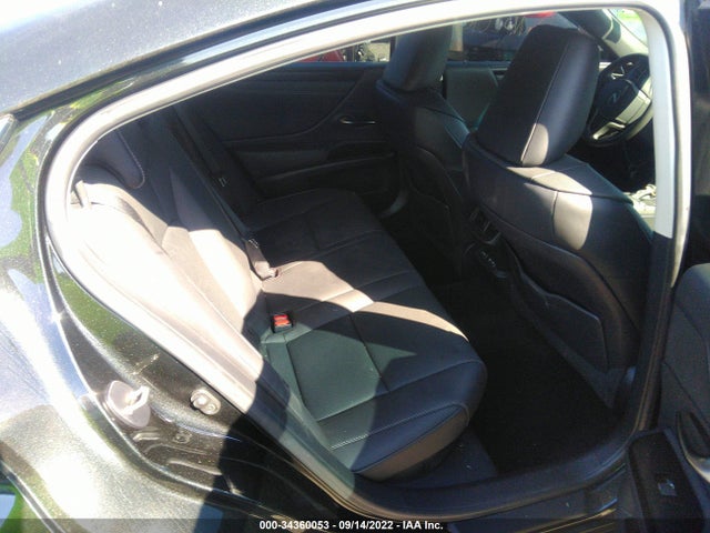 2022 LEXUS ES ES 300H VIN: 58ADA1C12NU018013