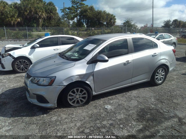 2018 Chevrolet Sonic, VIN: 1G1JD5SH2J4136089