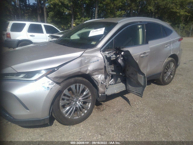 2021 Toyota Venza, VIN: JTEAAAAH1MJ007739