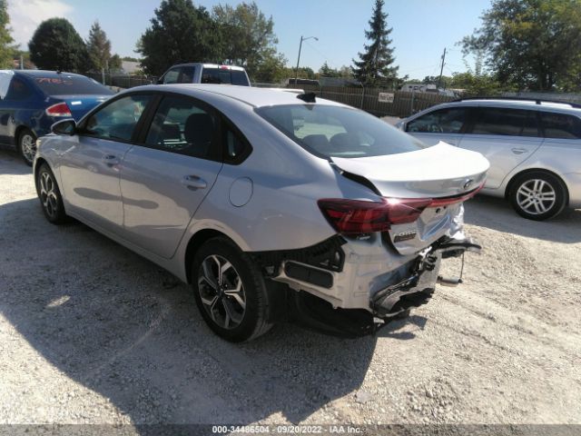 3KPF24AD7ME403564 KIA Forte Lxs