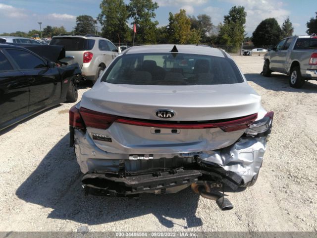 3KPF24AD7ME403564 KIA Forte Lxs