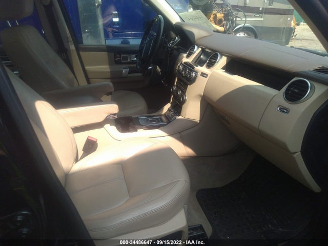 2016 Land Rover LR4, VIN: SALAK2V67GA829829