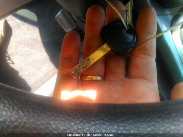 3KPA24AB8KE226738 KIA RIO LX