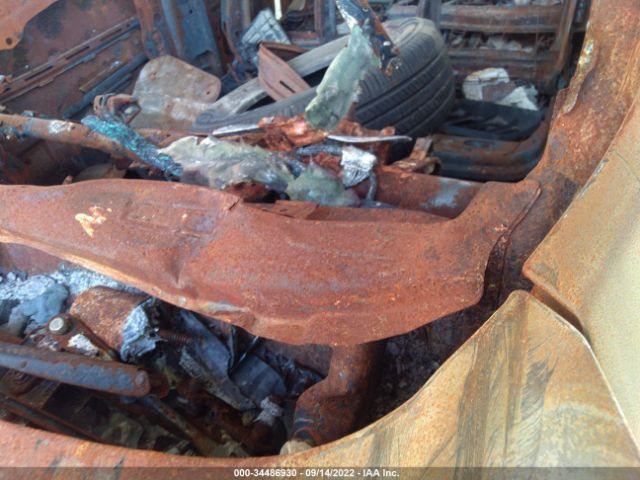 5XYPG4A34LG670711 KIA Sorento 2.4l Lx