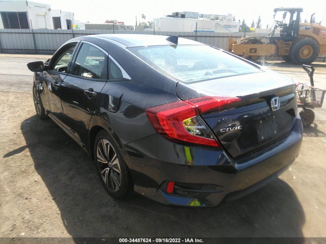 2017 Honda Civic, VIN: 2HGFC1F75HH640015