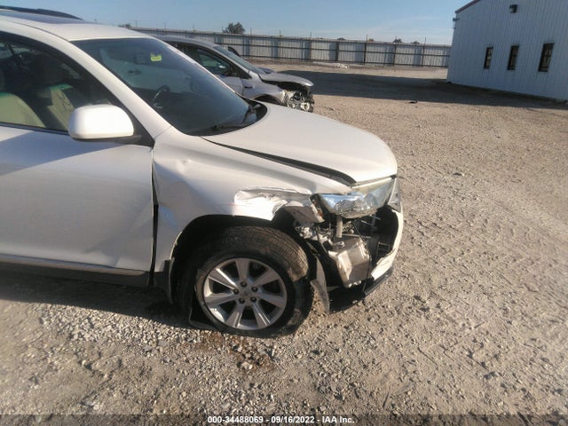 2013 TOYOTA HIGHLANDER VIN: 5TDZK3EH9DS105835