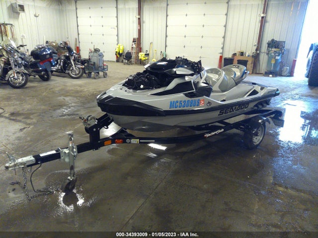 2021 SEADOO SEADOO VIN: YDV26042K021